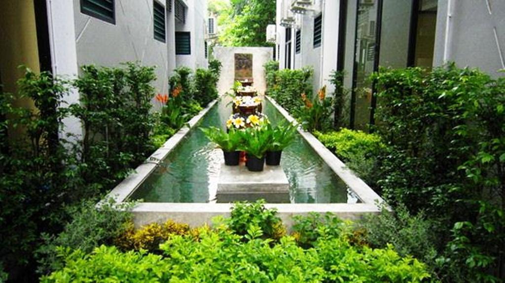 Centana Apartment Bangkok Exteriör bild
